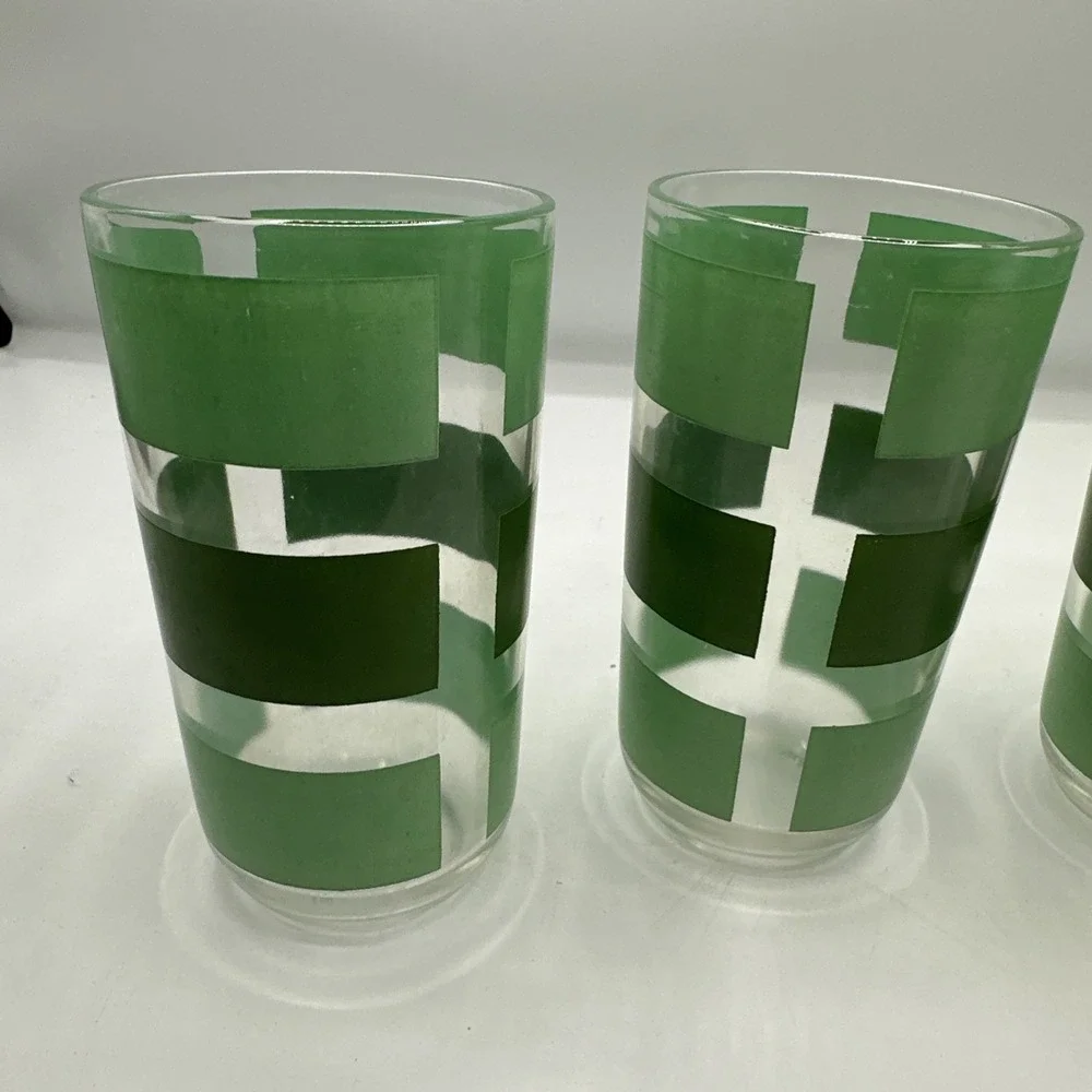 Green & Dark Green Striped Drinking Glasses Vintage 5